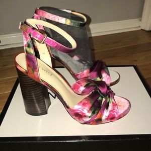 BRAND NEW Nine West Lavilah Sandal